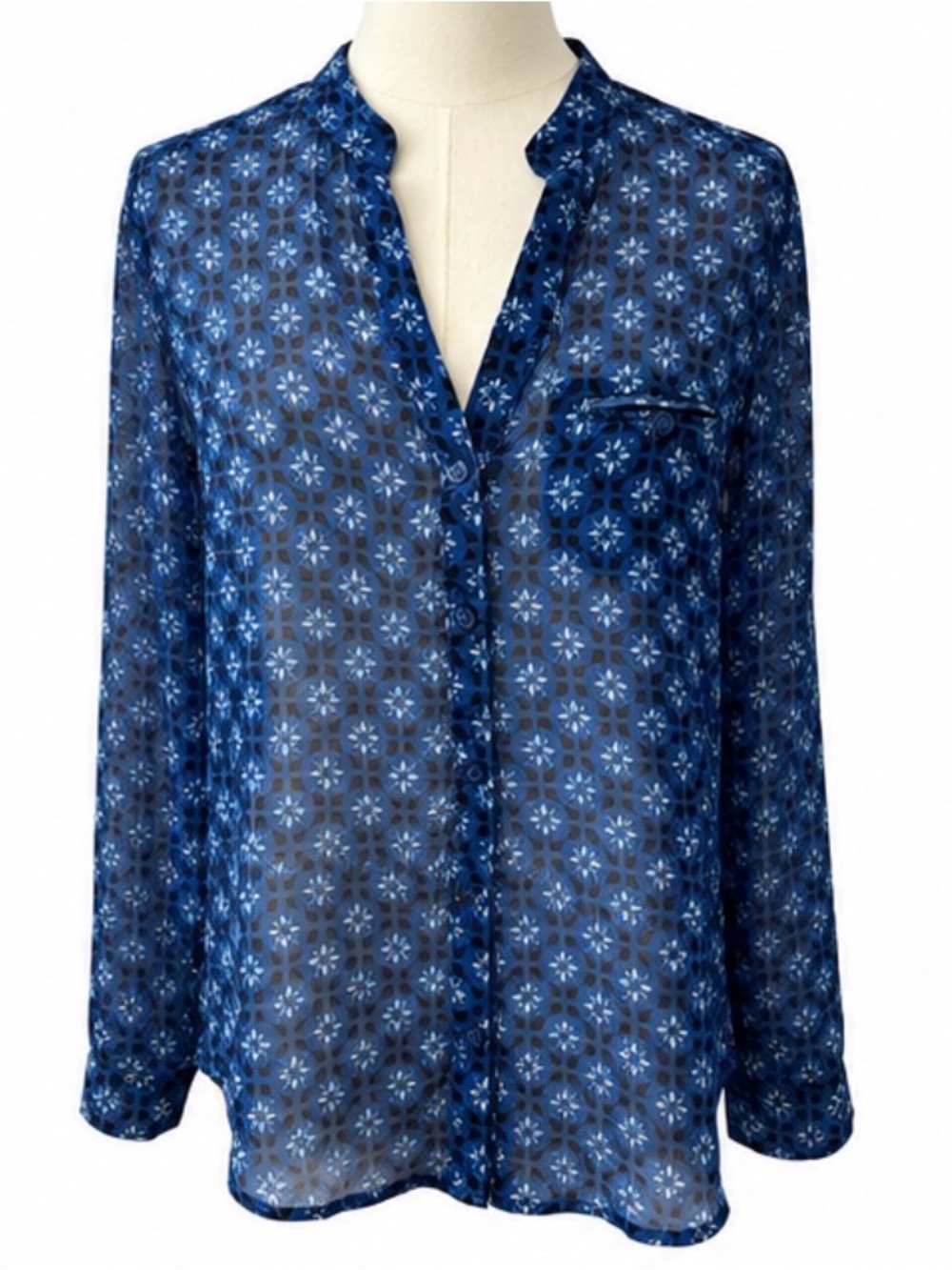 KUT from the Kloth Blue Printed Sheer Button-Front Blouse Size Small